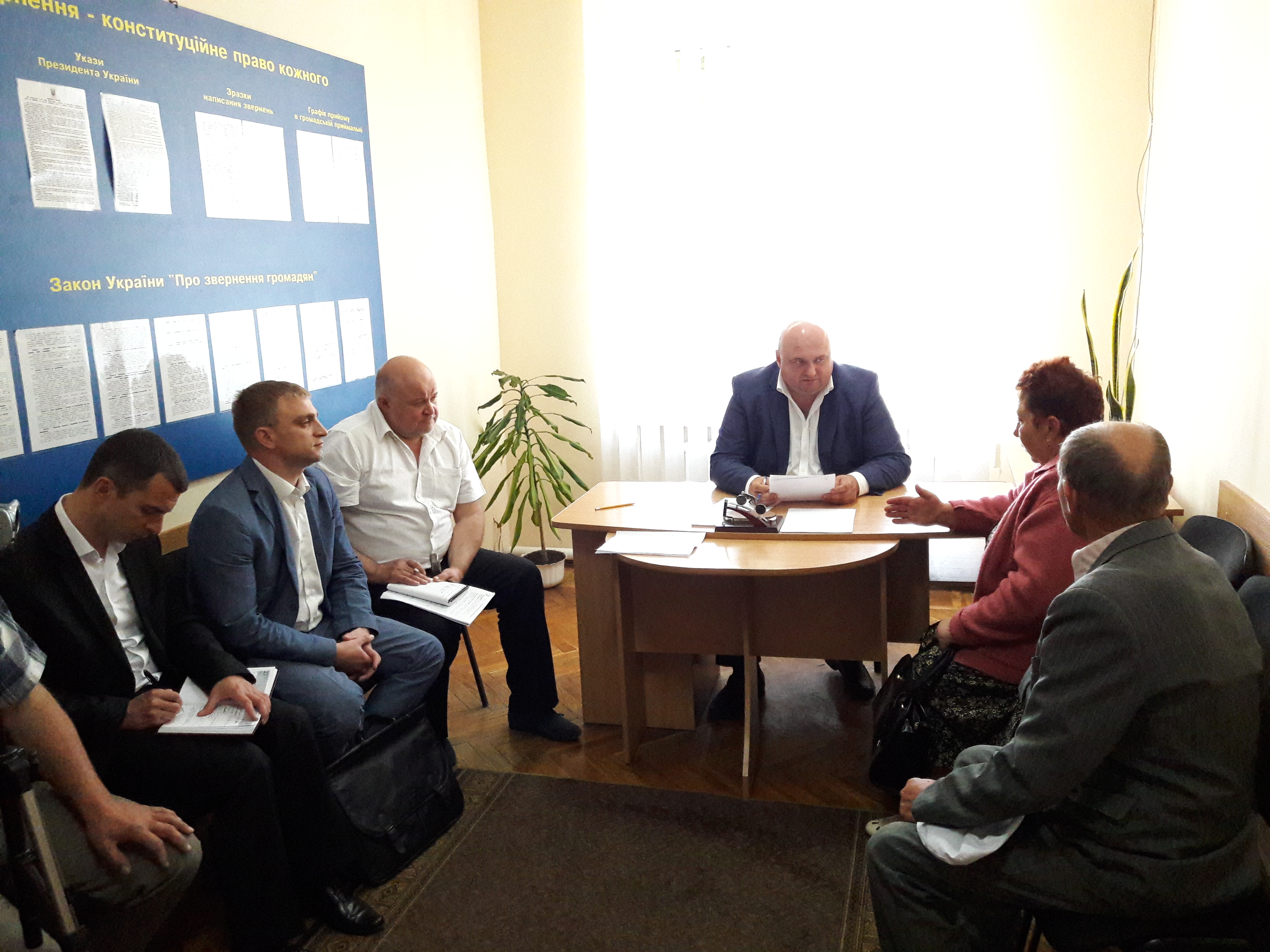 Олександр Корнійчук здійснив виїзний прийом у Дунаєвецький район