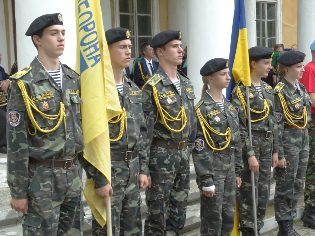 Всеукраїнська  дитячо-юнацька  військово-патріотична гра “Сокіл” (“Джура”) гартує молоде покоління патріотів