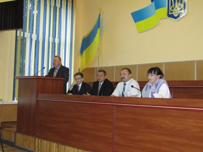 Робоча зустріч Олега Гуменного з перевізниками Хмельницького району
