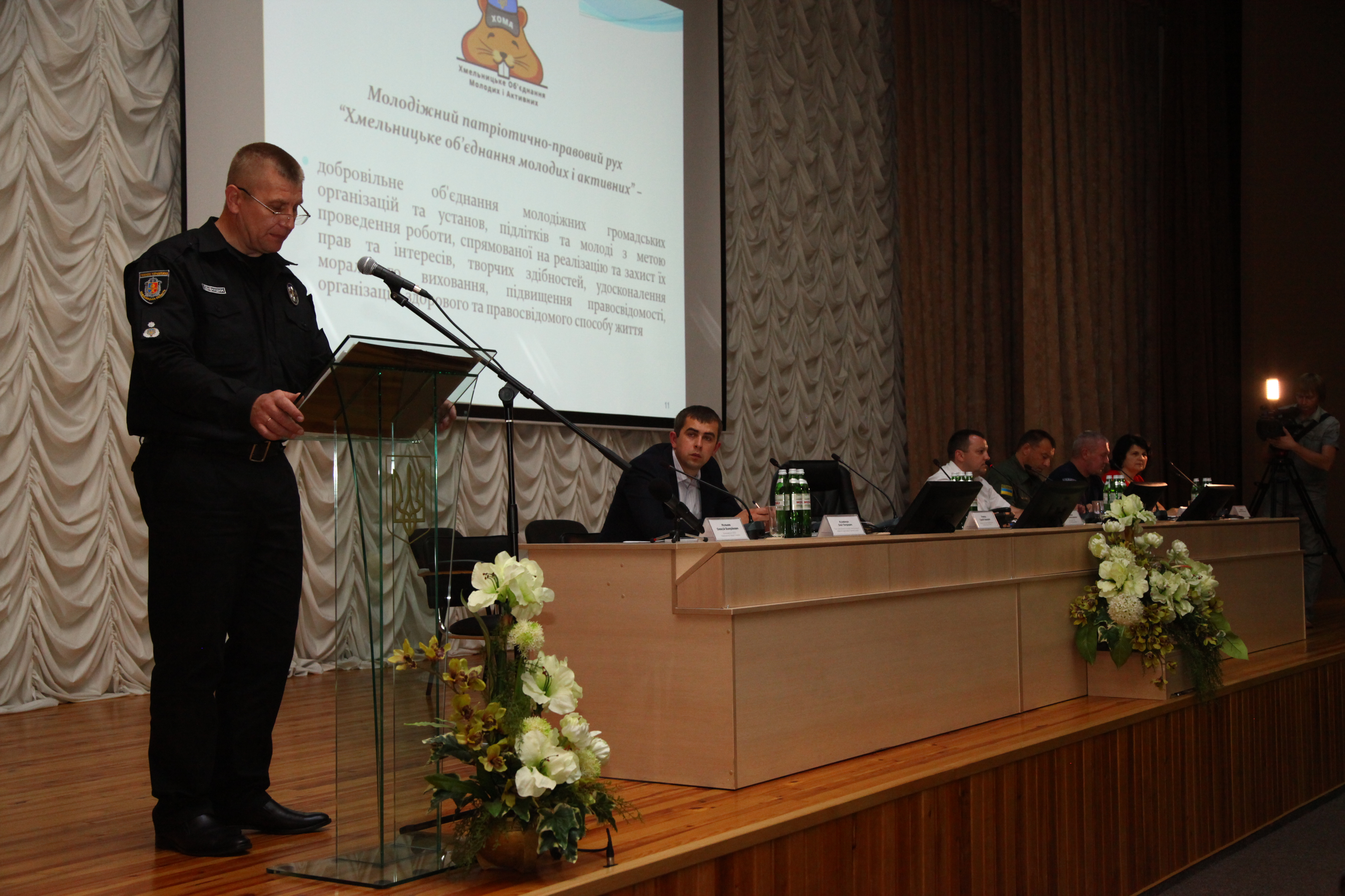 Стабільний громадський порядок і успішний розвиток регіону – результат злагодженої роботи влади та правоохоронних органів