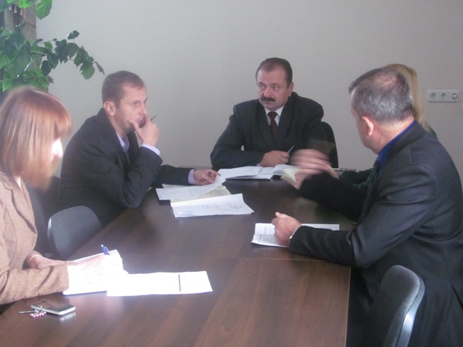 Триває робота по виявленню “нелегальних” перевізників