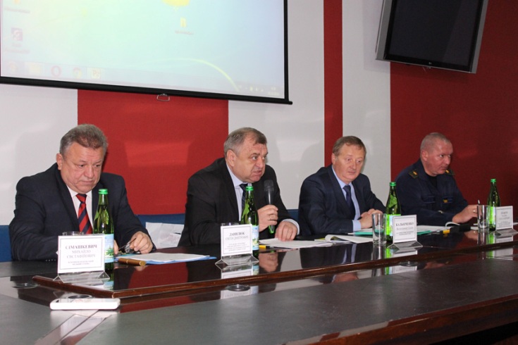 У Кам’янці-Подільському розпочав роботу дводенний збір з керівниками підрозділів з питань цивільного захисту