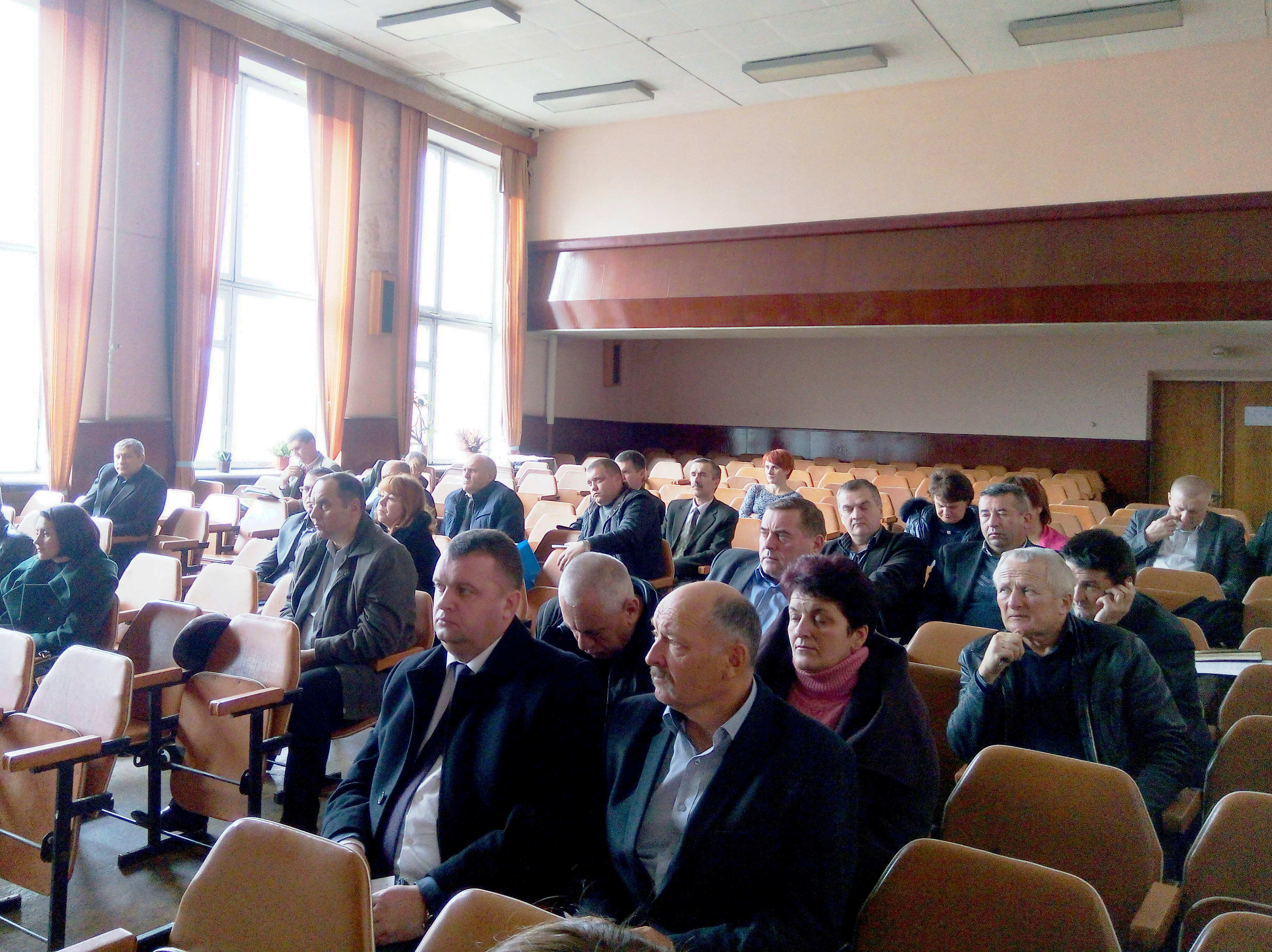 Загальна посівна площа  сільськогосподарських культур в області у порівнянні з 2015 роком зросла на 21 тис. га