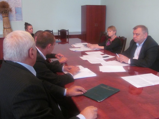 Голови ОТГ продовжують звітувати про освоєння коштів субвенції на розвиток інфраструктури