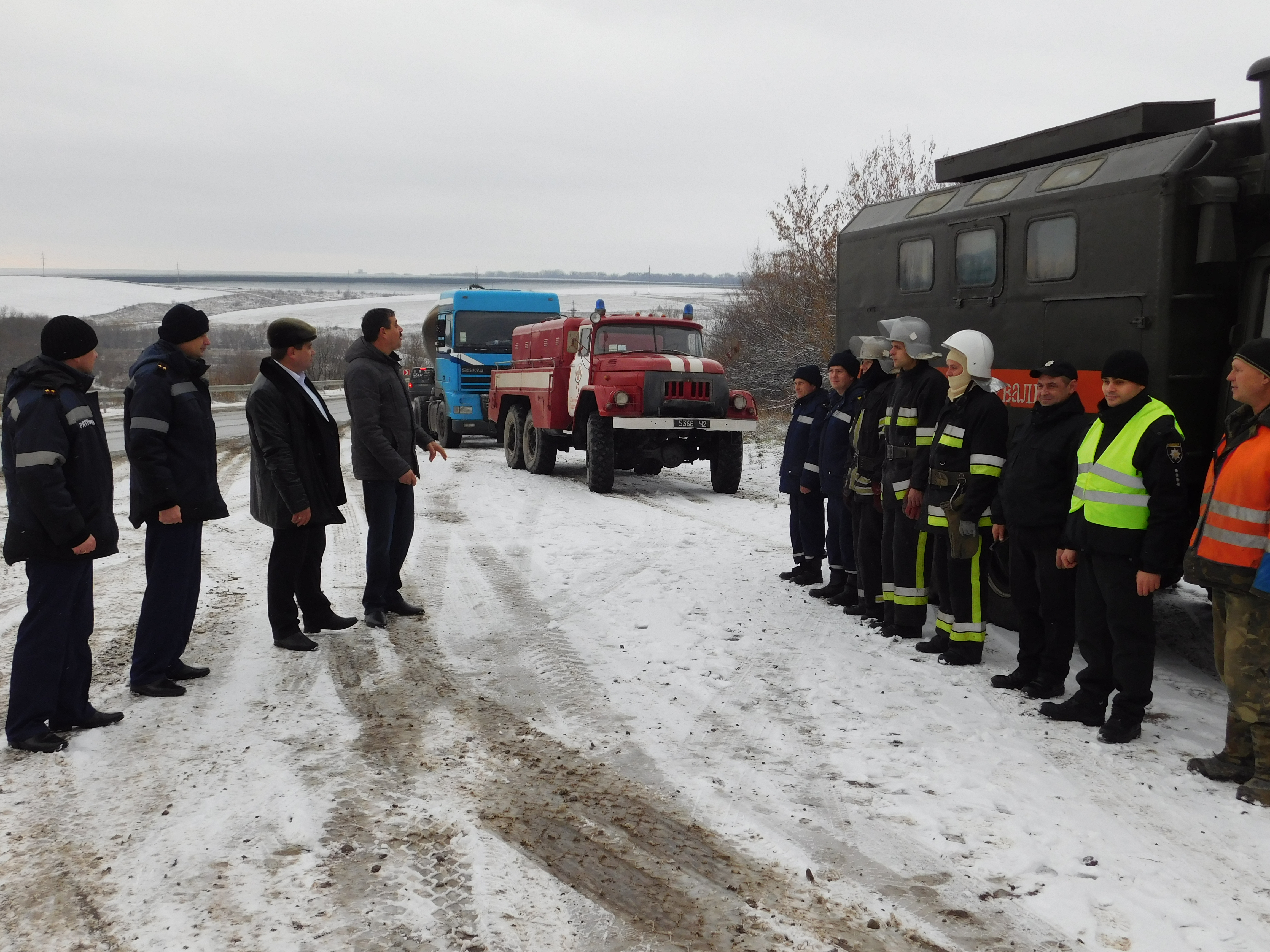 Служби Кам’янець-Подільського району тренувалися боротися із наслідками негоди