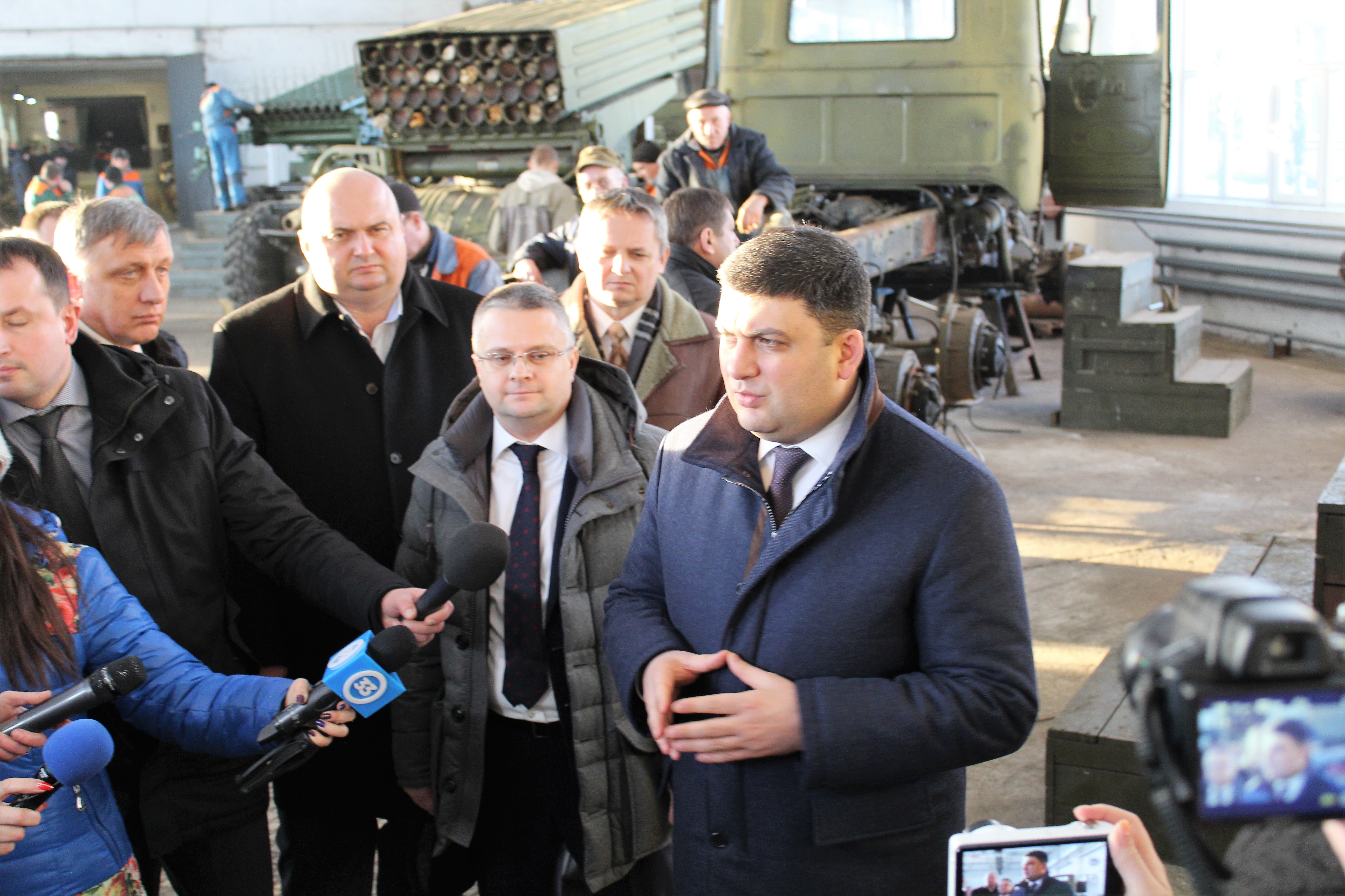 Прем’єр-міністр: Розвиток національної промисловості сприятиме імпортозаміщенню та виробленню конкурентного національного продукту