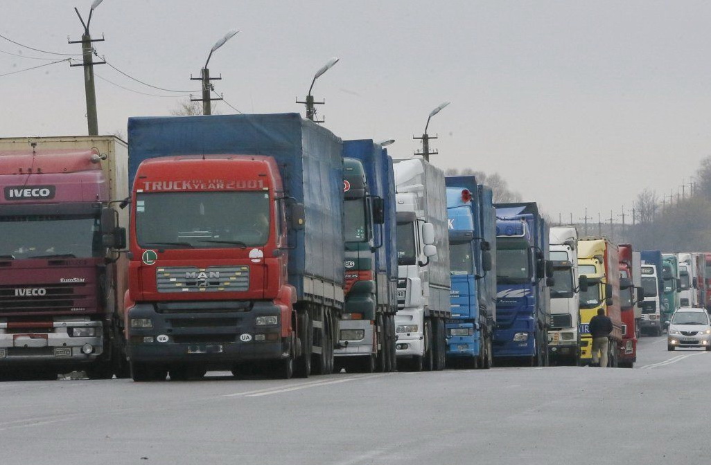 Управління Держпраці: за використання праці двох водіїв-експедиторів без укладання трудового договору ФОП сплатить більше 200 тис. грн.