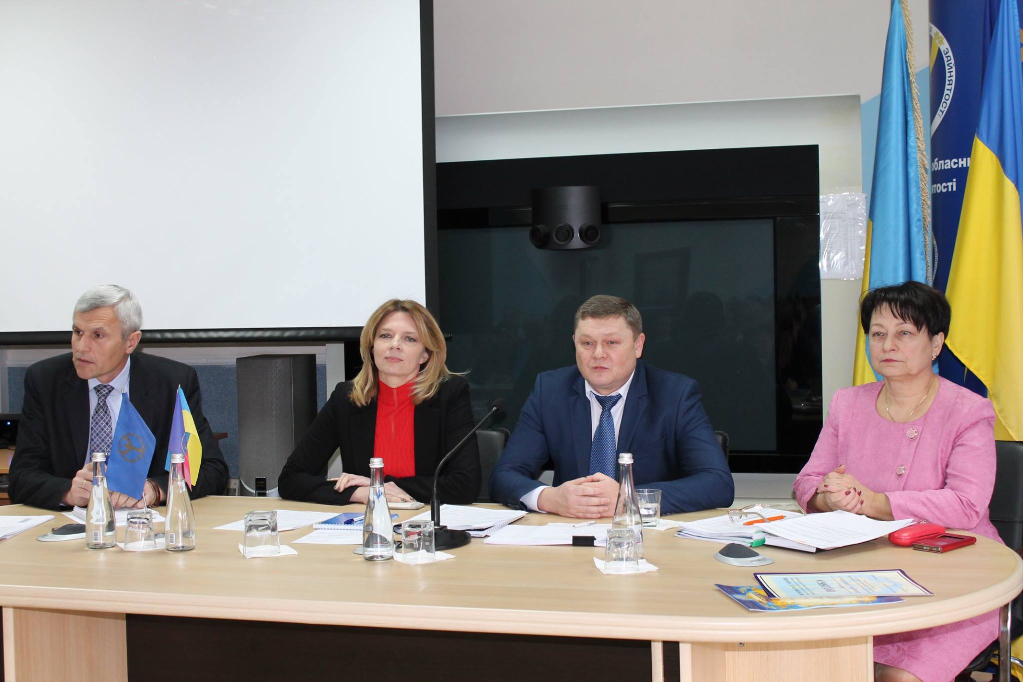 У Хмельницькому обласному центрі зайнятості підвели підсумки роботи у 2018 році