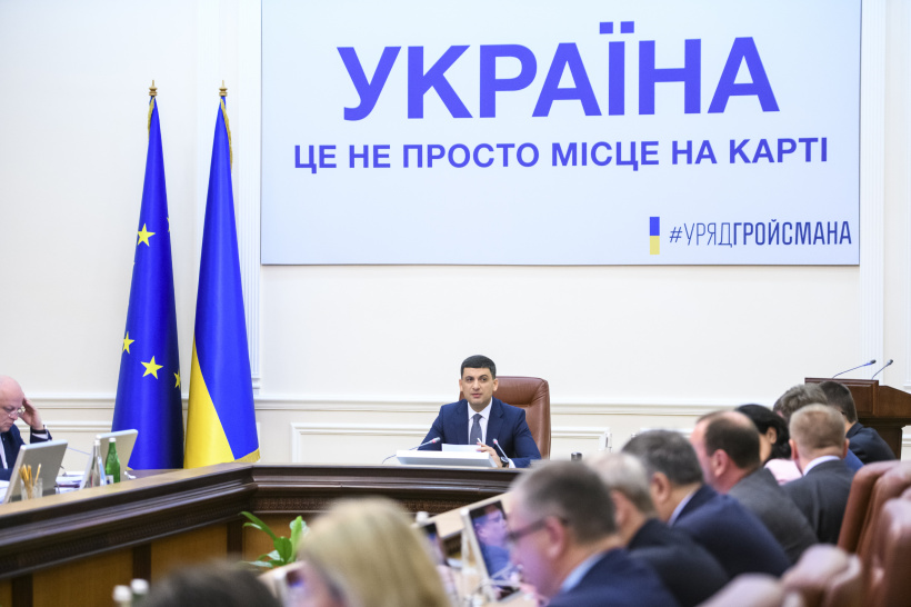 Уряд затвердив механізм підвищення пенсій для людей з великим стажем і невеликими зарплатами