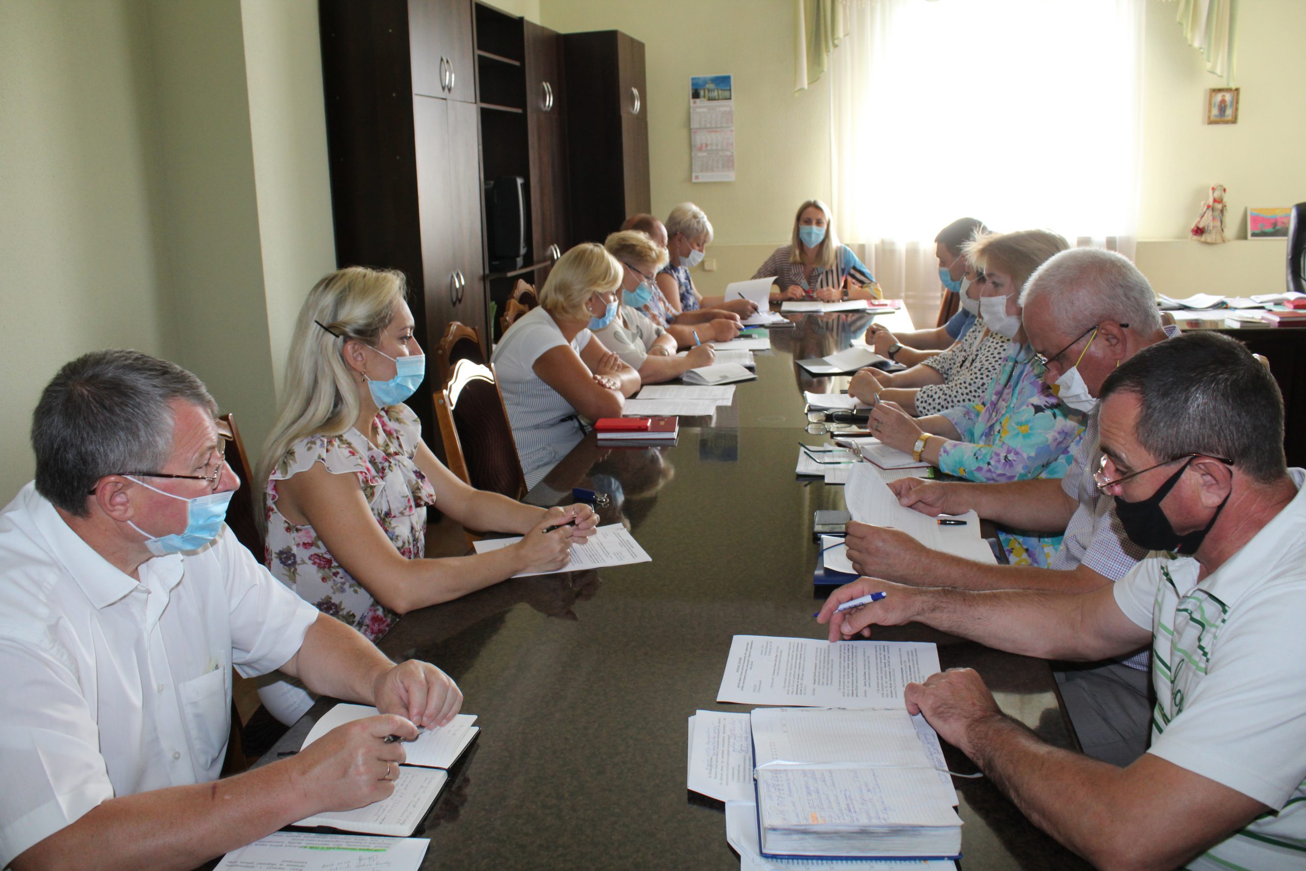 В ОДА обговорили питання боротьби з наркозалежністю серед молоді та дітей