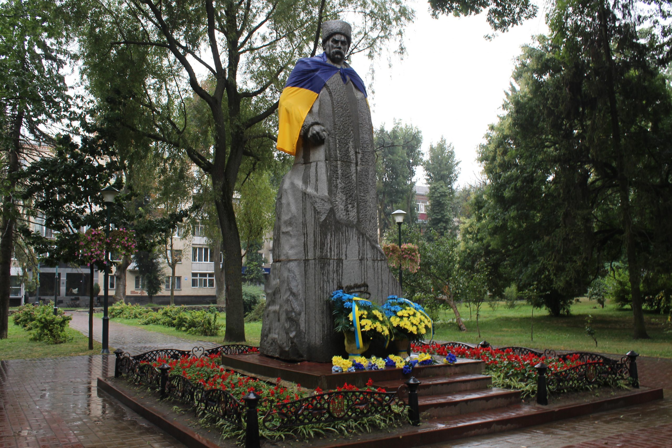 Сьогодні Україна святкує свій 29-й день народження