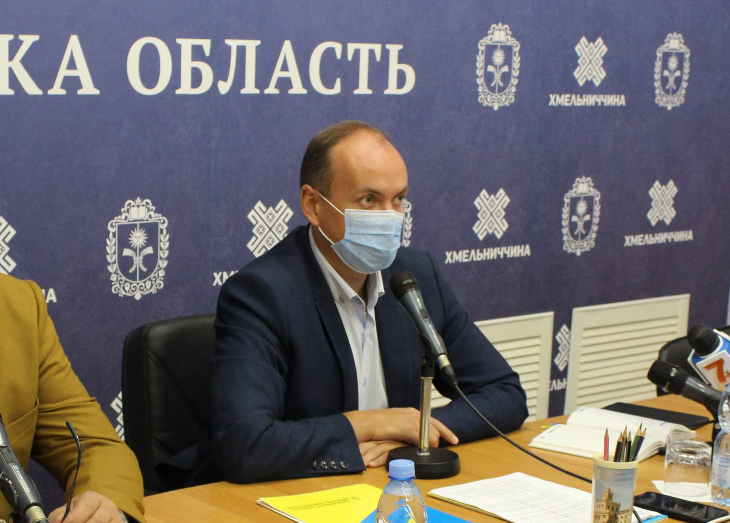 Мешканці Хмельниччини повинні зустрічати зиму в теплих помешканнях, – Д. Габінет