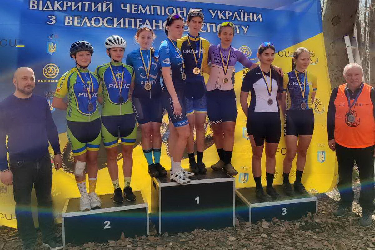 Велосипедисти Хмельниччини серед лідерів командного чемпіонату України з велосипедного спорту (маунтенбайк)
