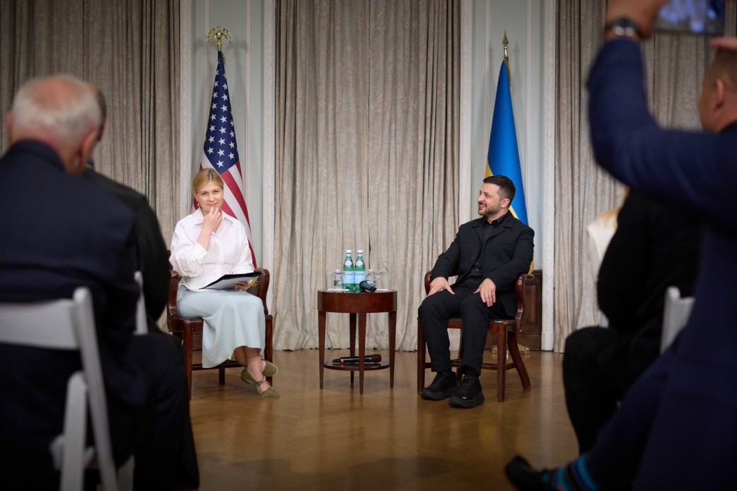 Ми повертаємося додому з важливою зміною сигналів Президента Трампа щодо підтримки України – Володимир Зеленський під час зустрічі з українською громадою у США