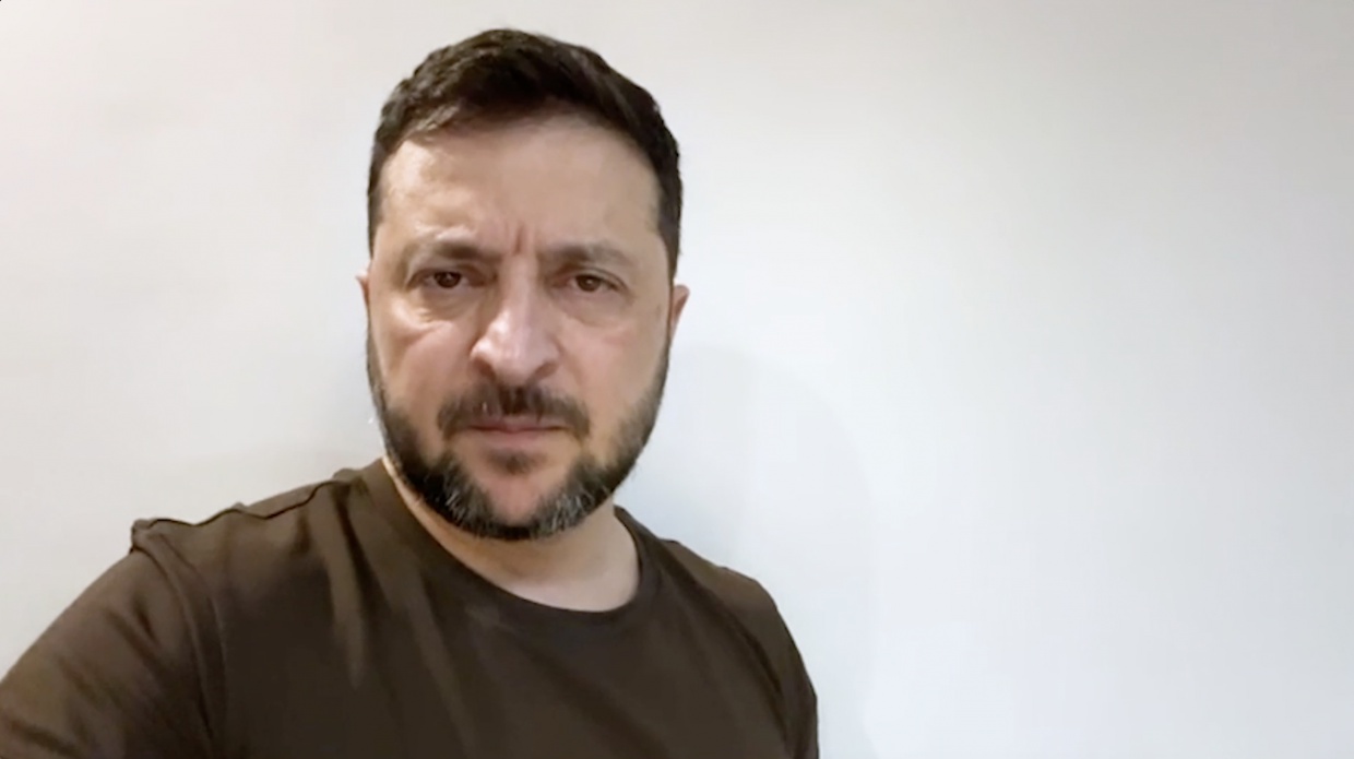 Тільки за один цей тиждень росіяни застосували проти України майже 1200 ударних дронів і вже 50 ракет різних типів – звернення Президента