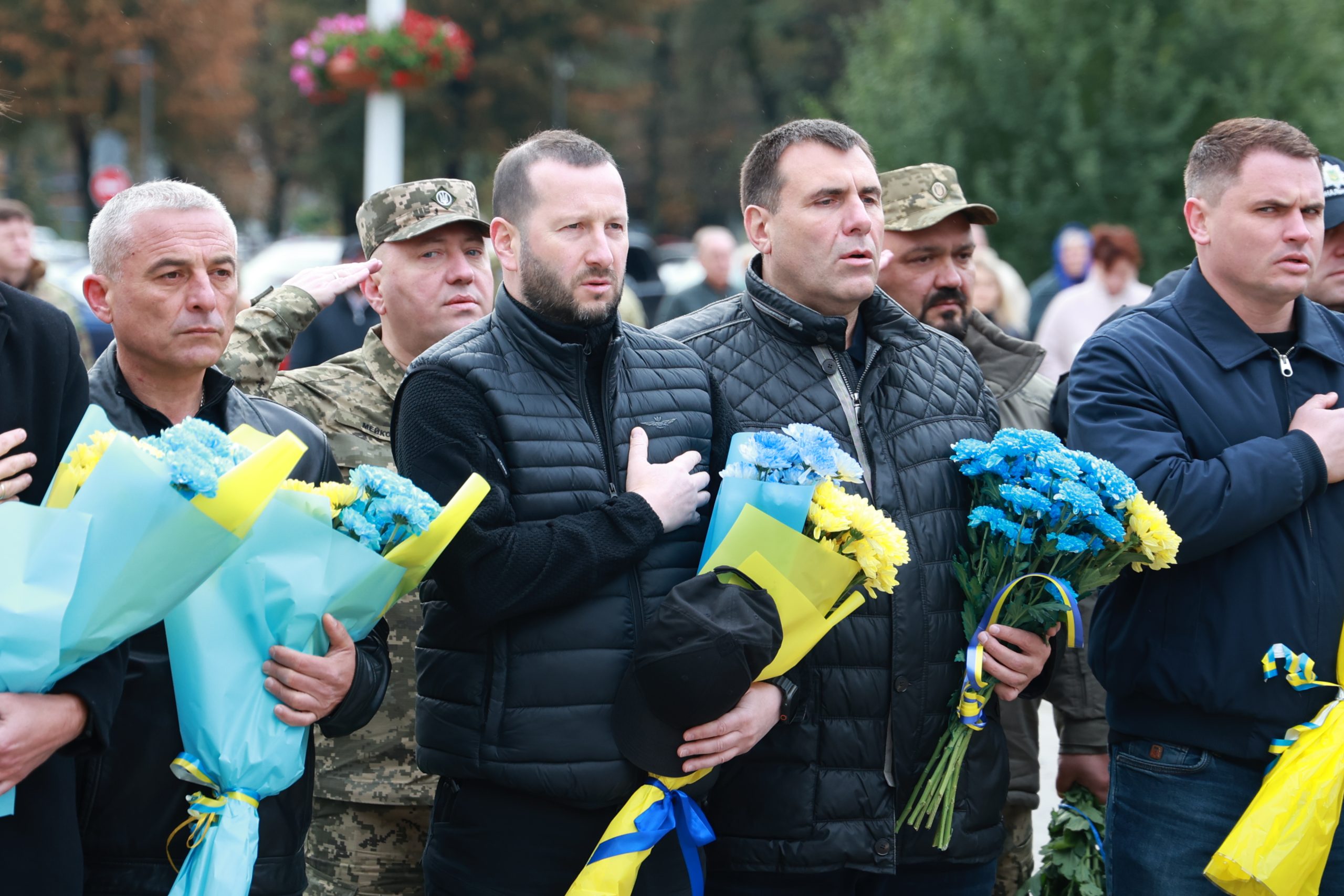 1 жовтня – День захисників і захисниць України