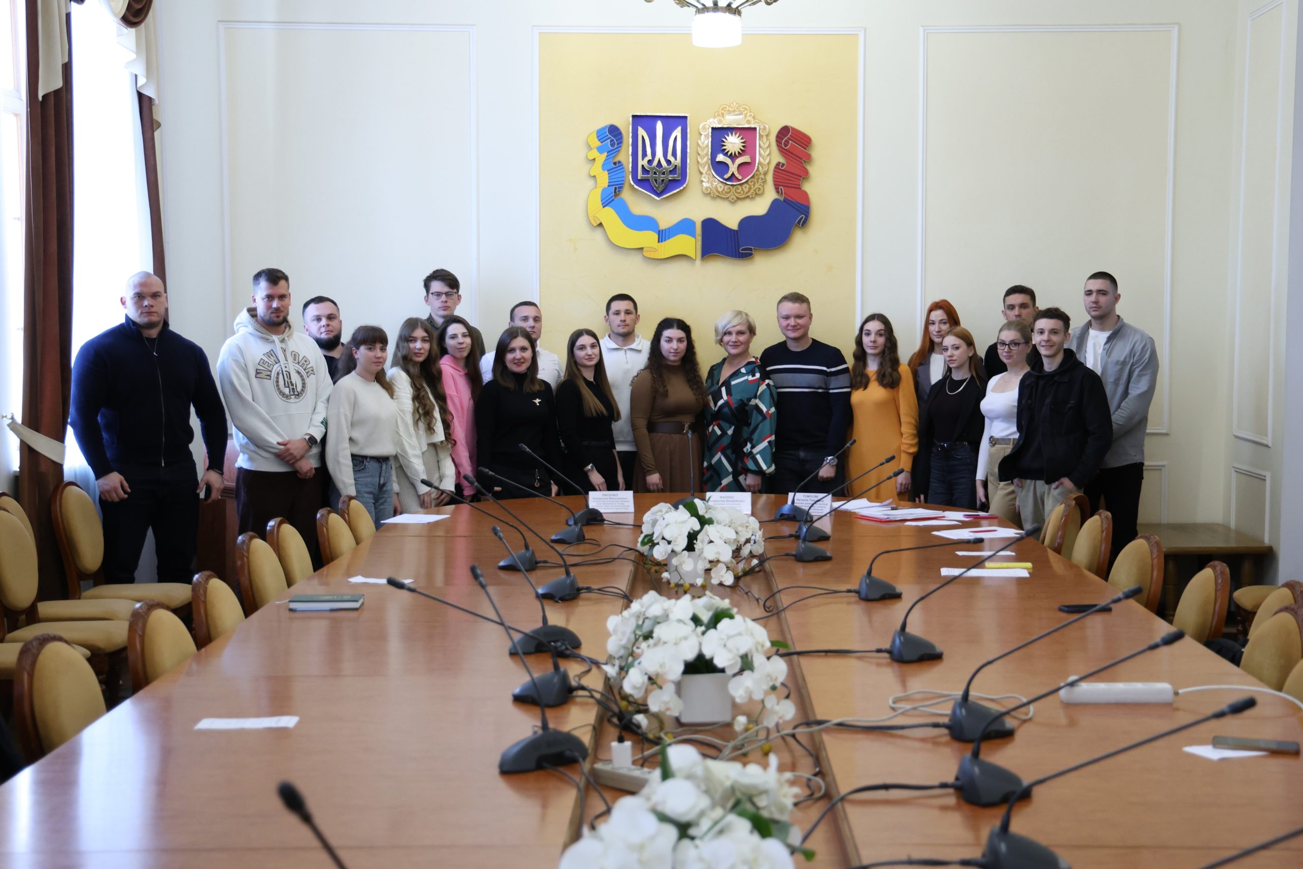 Відбулося перше засідання оновленого складу Молодіжної ради при Хмельницькій ОВА