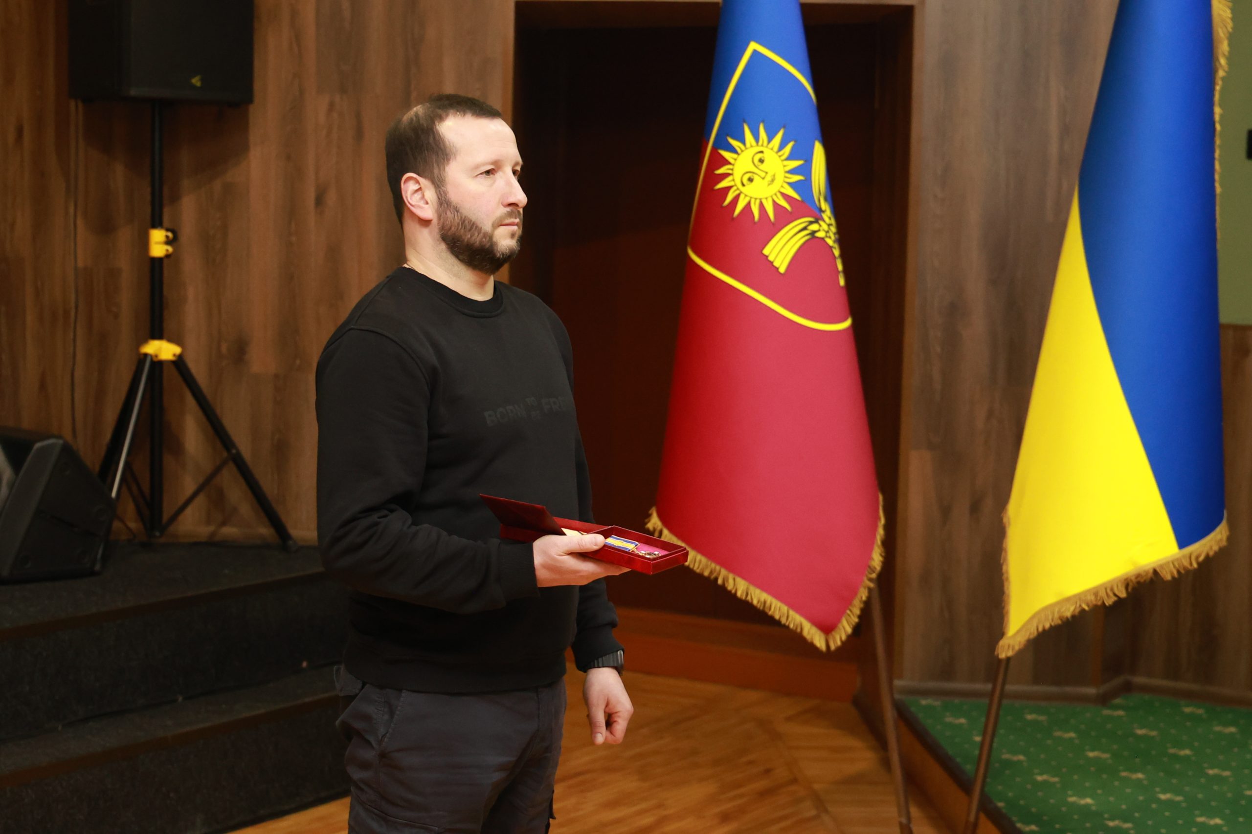 Сергій Тюрін вручив державні нагороди родинам загиблих Героїв та воїнам-захисникам