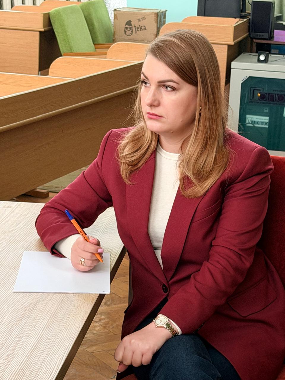 Оксана Вжешневська провела виїзний прийом громадян у Летичівській громаді