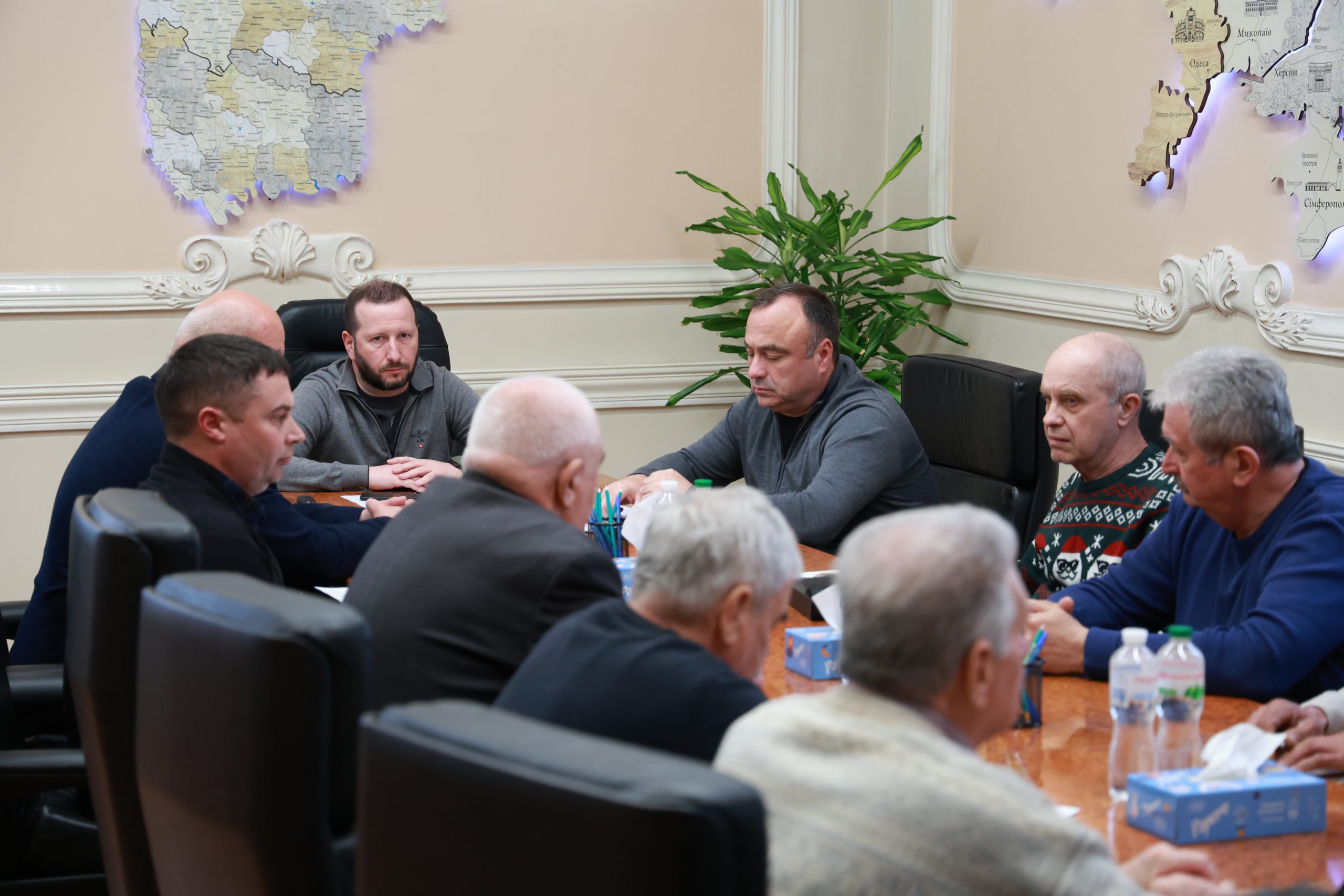 На Хмельниччині відбулася зустріч із ліквідаторами аварії на ЧАЕС та представниками громадських організацій чорнобильців