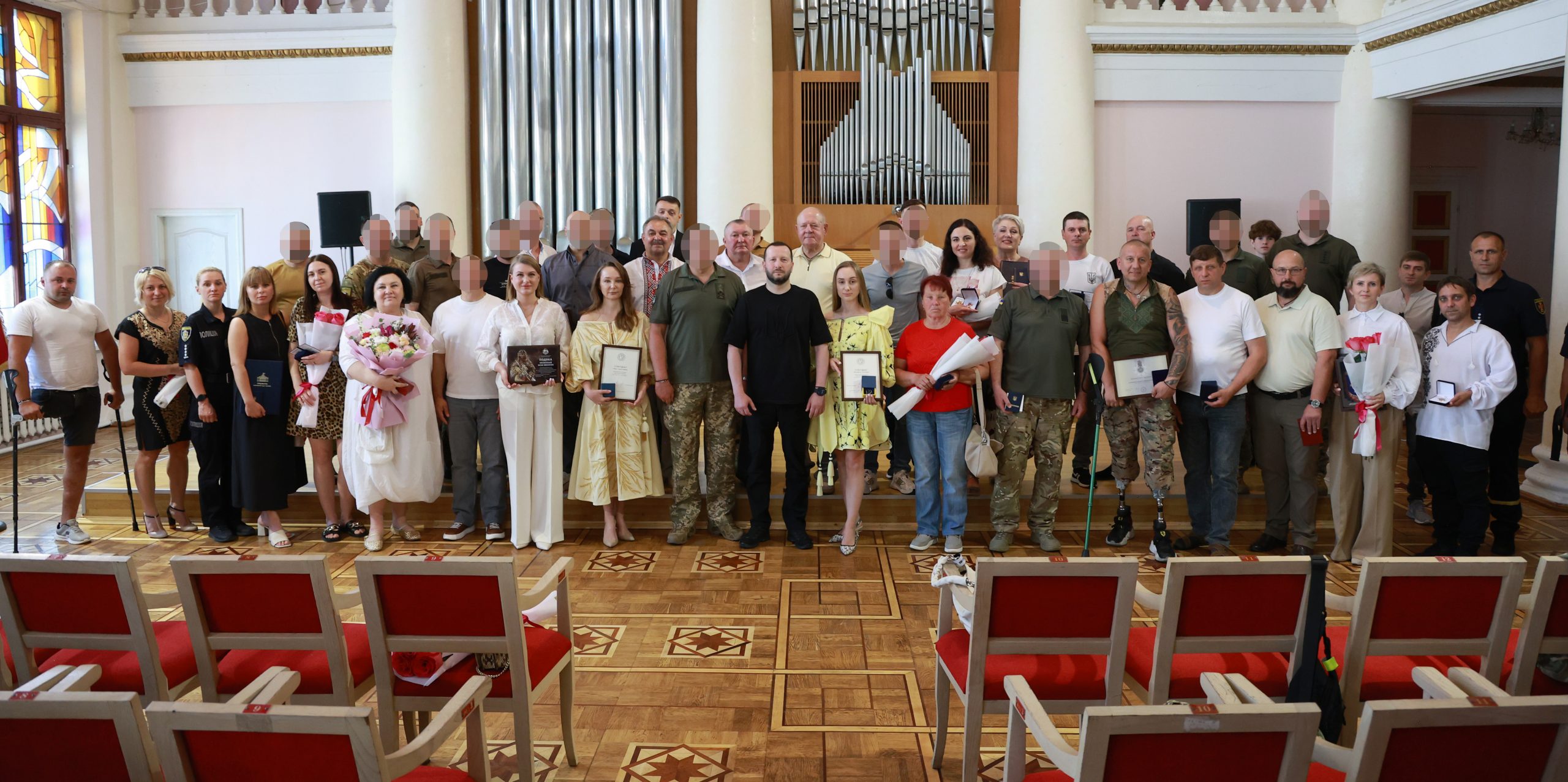 На Хмельниччині відзначили жителів краю з нагоди Дня Конституції України